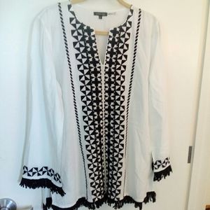 Black n white tunic